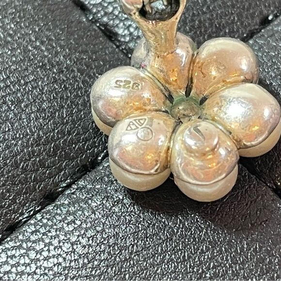 Antique sterling silver Pearl marcasite clip earrings in beautiful condition - Picture 5 of 6